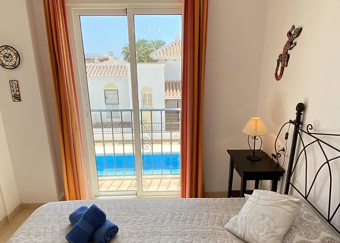 Chimenea Pinar 2 Casasol Apartment *